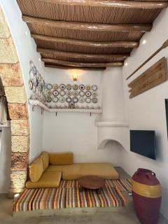 Floura's Kamariko - Authentic Rhodian Village House - 5