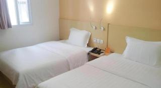 7 Days Inn Guangzhou Huangpu East Zone Times Plaza - 1