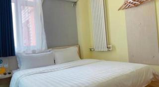 7 Days Inn Hami Baofeng Market - 4