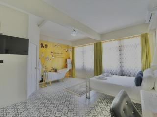 2499 Heritage Chinatown Bangkok Hotel By RoomQuest - Bangkok - 9