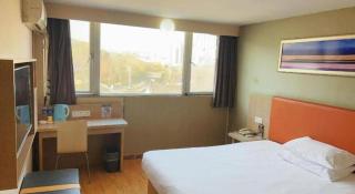 7Days Inn Xuzhou Normal University Yunlong Mountain - 8