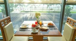 Serene Beach Hotel Danang - 8