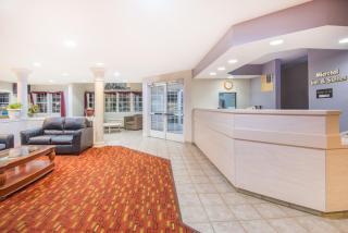 Microtel Inn & Suites Claremore Route 66 - Claremore - 9