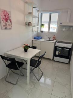 Sun Beach Apartment - 4