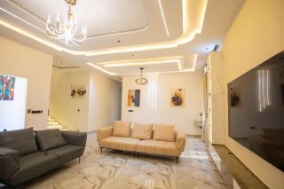 Luxury 7BR Villa in Apo Abuja - 4