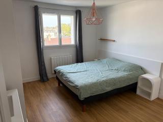 Maison 3 chambre, 25 minutes circuit, jardin, wifi - 7