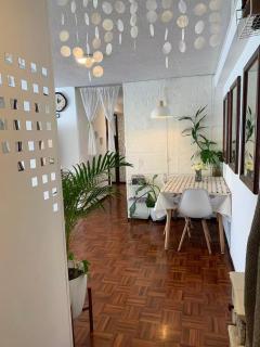 Spacious 3BR Apartment near La Carolina Sleeps 6 - 4