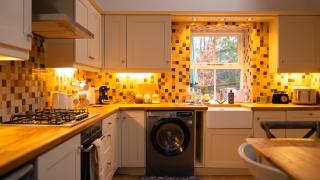 Finlay's Holmfirth - Apartment with Hot Tub - 1