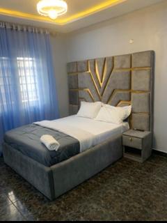 OldIrishBlu Apartment - 1