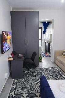 Cozy Studio Apartment with Pool near KSG -Arc II Wangige - 5