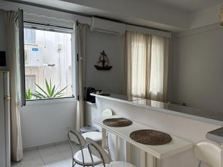 Home-Between castle & sea - 4