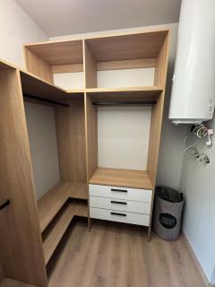 Modern 2-Bedroom Stay in Central Riga - 2