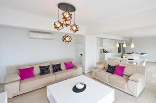 Villa Skyla - Luxury 5 bedroom villa with sea views - 5