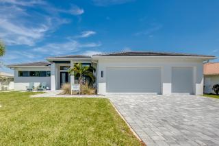 CoralVilla Majadama - pool, spa, water view, on lake, boating, kayaks - 9