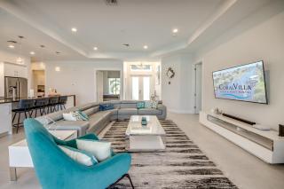 CoralVilla Majadama - pool, spa, water view, on lake, boating, kayaks - 5