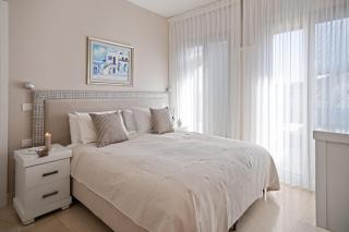 Spectacular 3BDR Duplex Panoramic Old City View - 8