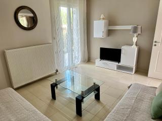 Calypso House - 7