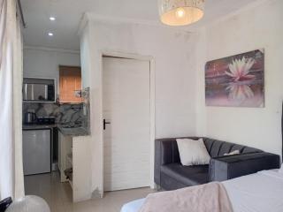 Cozy Studio Maison - 3