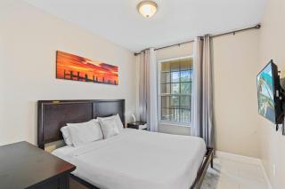 4814-204 Resort-Style 3BR Condo Near Theme Parks - 4
