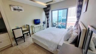 Beachfront Seaview Studio Balcony Nha Trang - 8