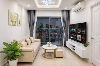 Monarchy Luxury Serviced Apartments - By Charm Homestay Vietnam - 4