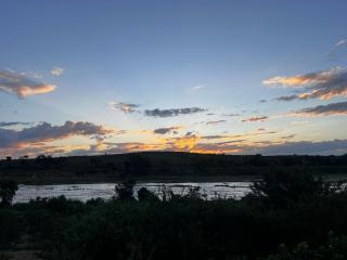 Sunset Bush Retreat & Safari's - 7