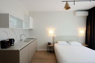 Mira Seaview Studio Apartment in Batumi - 1