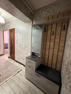 5 min to Airport - 3