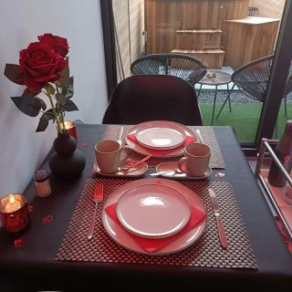 Bubbles and More Wellness Guesthouse - 4