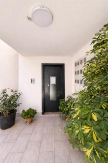 Gjuhadol City Center Apartment - 8