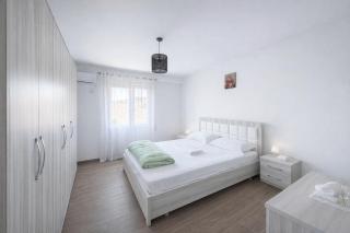 Gjuhadol City Center Apartment - 3