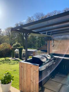 Enjoy an escape in May at Cranbrook in Uplyme on the river lym footpath with a scenic walk of 25 minutes into Lyme Regis - 5