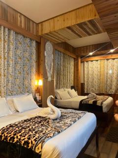 Darjeeling Heights - A Boutique Mountain View Homestay - 7