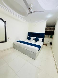 Hotel RS International Just Near New Delhi Railway Station And Connaught Place - 6