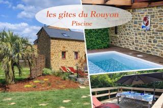 Piscine avec Les Gîtes du Rouyon - 0