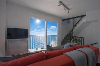Beachhouse with amazing terrace next to the ocean - 5