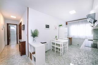 Confort en Arzúa Centro, Apt 1 by CABANA Rentals - 5