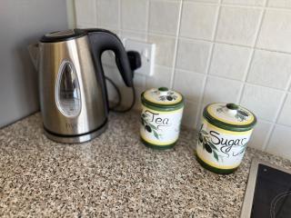 Melania Gardens 2 bedroom apt - 8