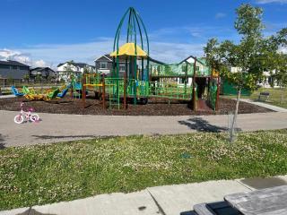 New Master bedroom with private bathroom in Riverview - 6
