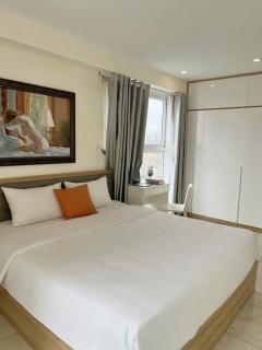 Newlife Apartment Ha Long Near Beach - 6