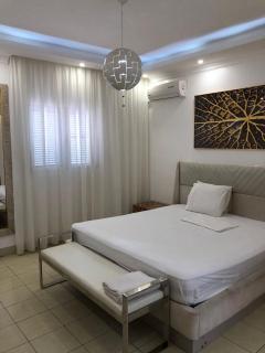 Urban-Living Q-T - 1