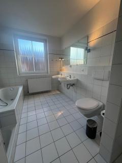 Heinrich Großzügige Ferienwohnung - 6