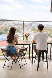 Newlife Apartment Ha Long Near Beach - 5