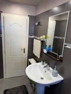 Perla Cozy Apartment City Center Shkodër - 9