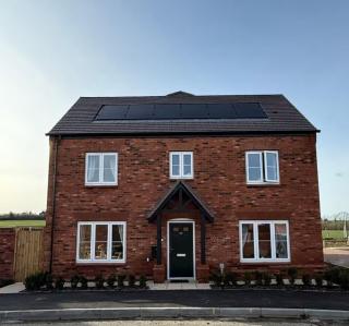 Long Stay, 3BR Home, Stratford - 1