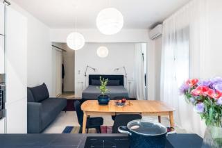 Architect-Designed Boutique Studio Old North Tel Aviv - 4