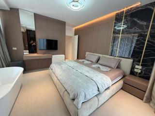 Luxury Apartments - 6