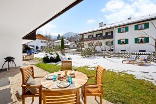 ruhige und neue Ferienwohnung am Berg - Bad Kohlgrub - 1