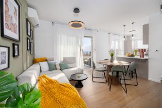 Lejla Garden Apartment - 9