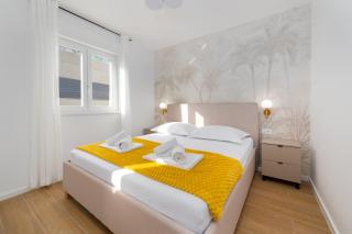 Lejla Garden Apartment - 3
